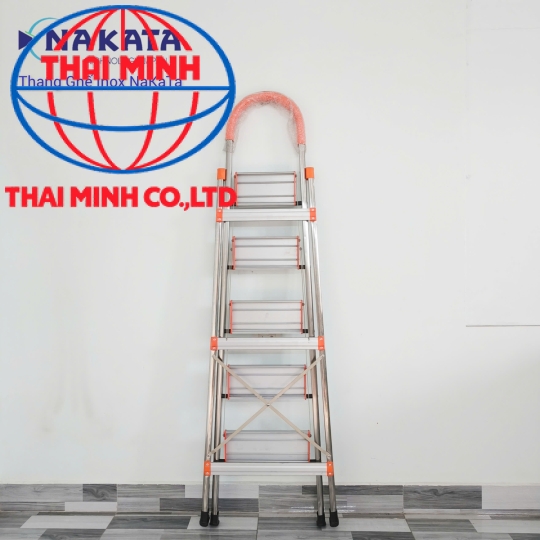 Thang Ghế Tay Vịn Inox Màu Cam Nakata VN105B